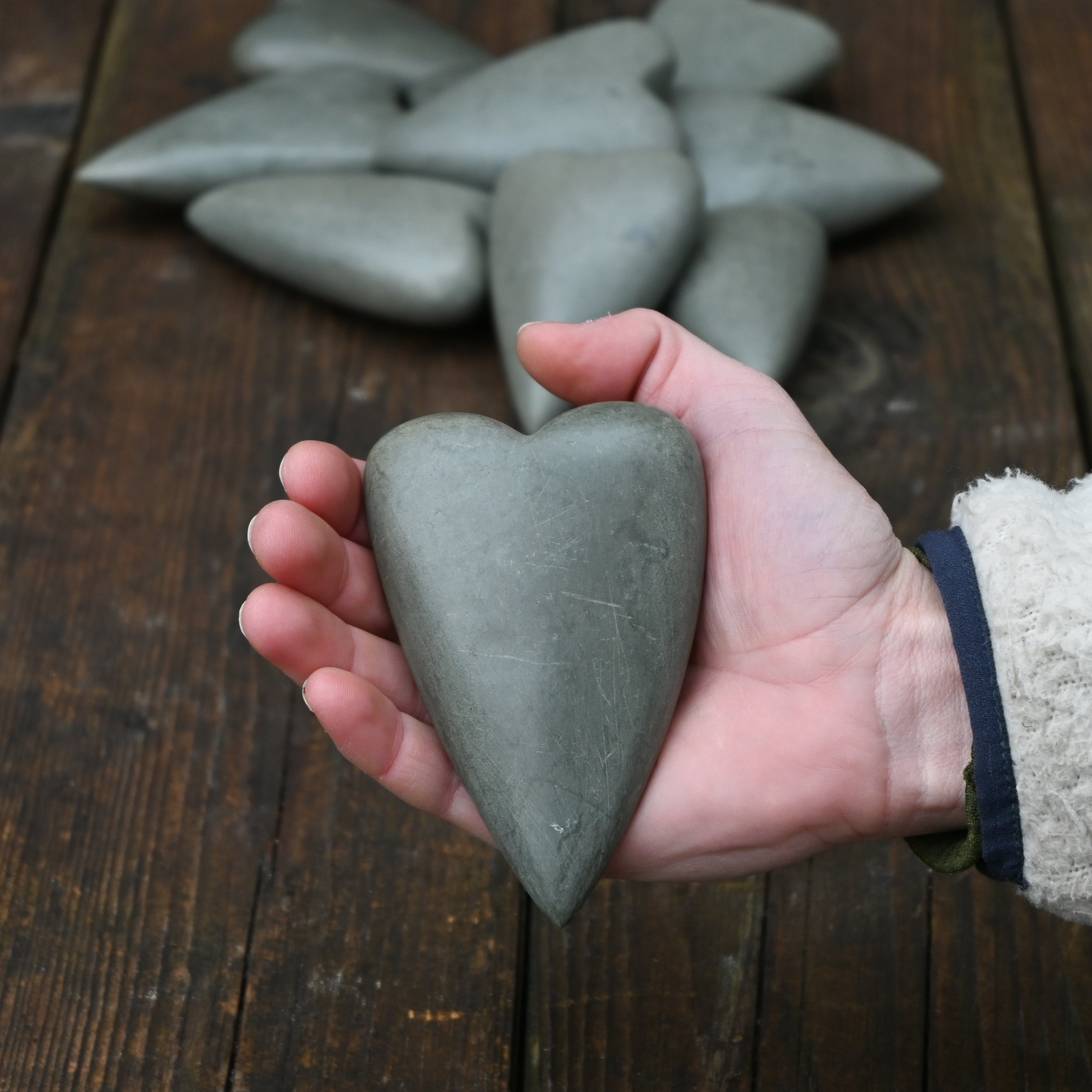 Hand Carved Stone Heart – Tangletown Gardens